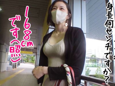 爆乳な欲求不満な奥様★　絶頂を何度もさせられながらハメ撮りで変貌して快楽に溺れまくる