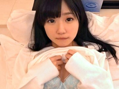 黒髪のかわいい素人の美少女★　恥じらいながらハメ撮りを満喫して快楽に溺れて乱れることになる